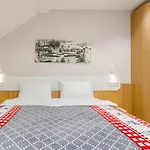Chido Residence