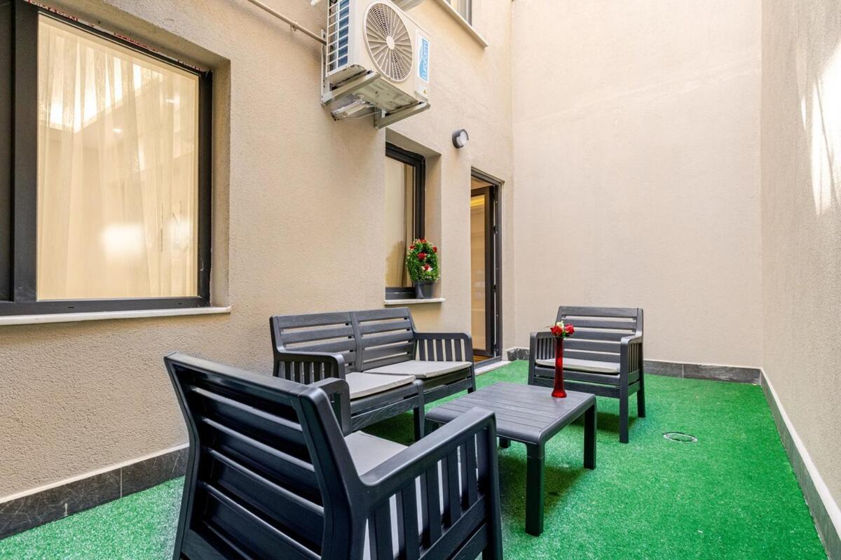 Chido Aparthotel *